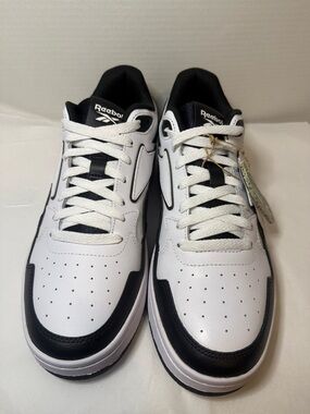 Reebok Men's White and Black ATR Chill Classic Low-Top Sneakers